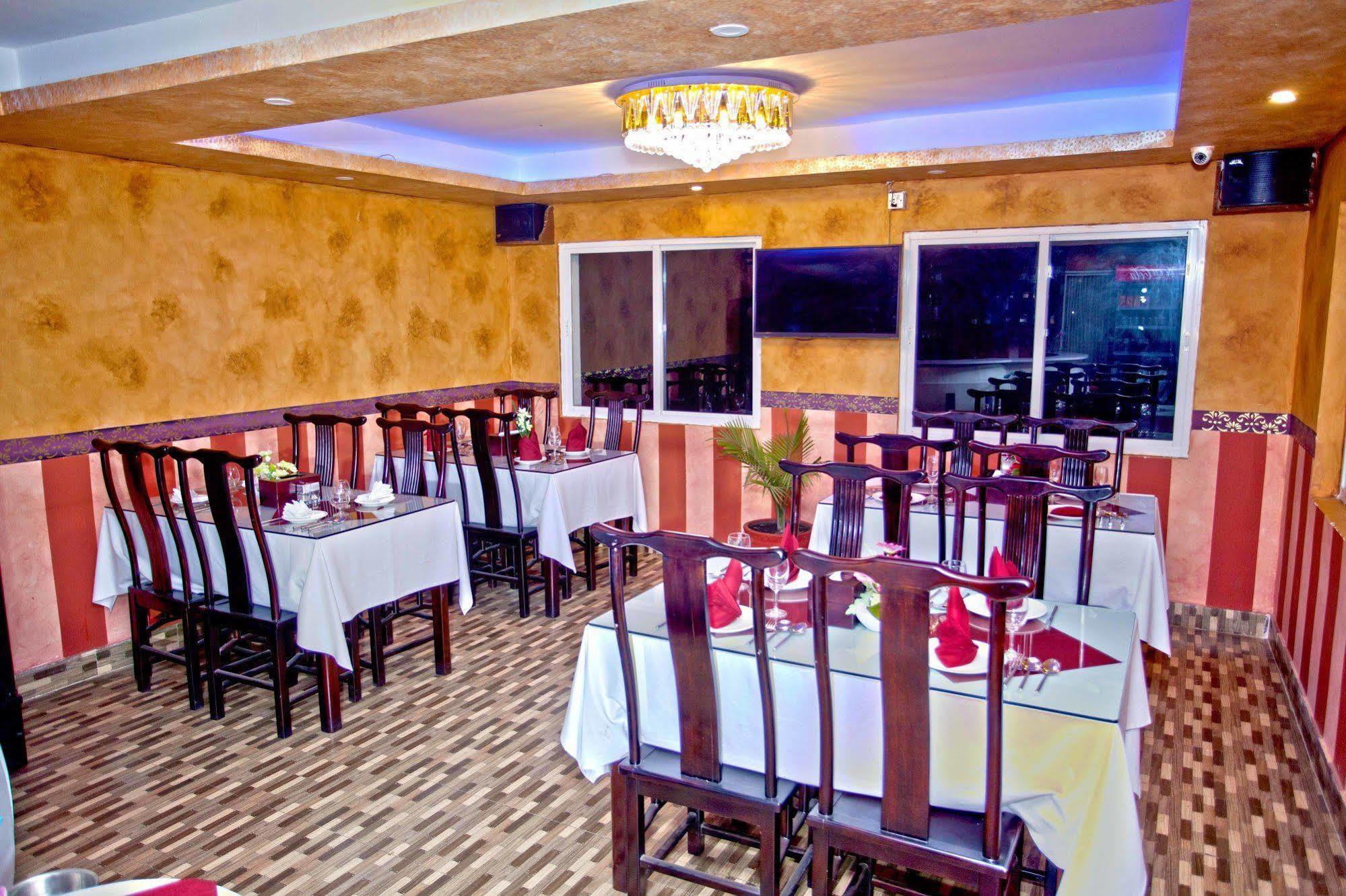Hotel Nepal Tara Kathmandu Bagian luar foto